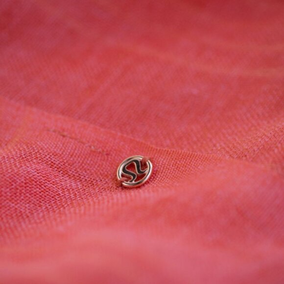 Lululemon Mudra Scarf, Atomic Red / Plum Peach, One Size - Picture 3 of 8